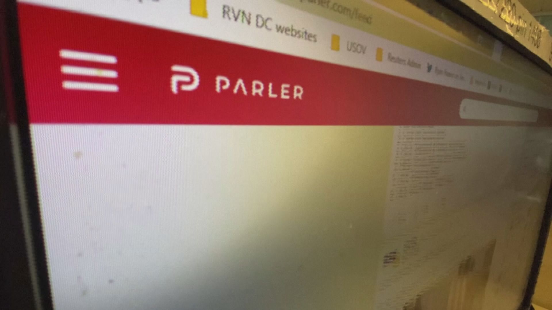 Parler遭到各項系統的全面封殺，Google及Apple都宣布無限期從應用程式商店下架該應用程式。