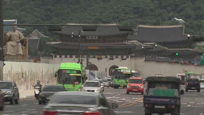 南韓周三通報13日新增確診1615 人，創下自去年一月疫情爆發以來，單日確診最高紀錄。