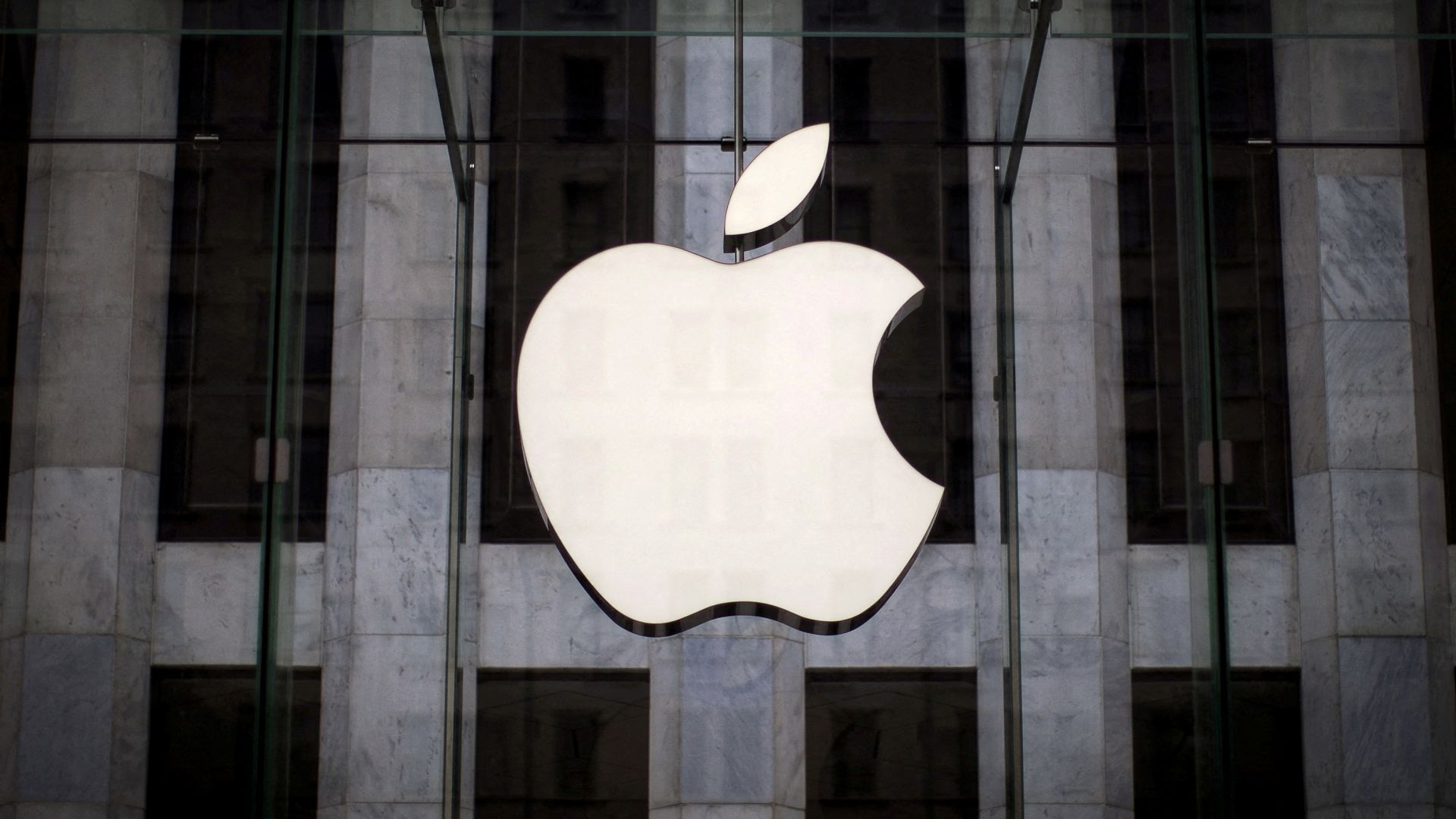 蘋果秋季發表會傳將在9/7登場，預計將推出iPhone 14新機、多款Mac、iPad與新款Apple Watch。（圖／路透社）