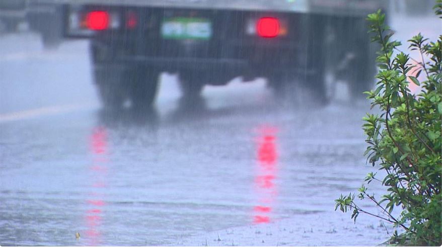 氣象局針對桃園市、苗栗縣發布豪雨特報，新竹縣、市則為大豪雨特報。圖／台視新聞（資料畫面）