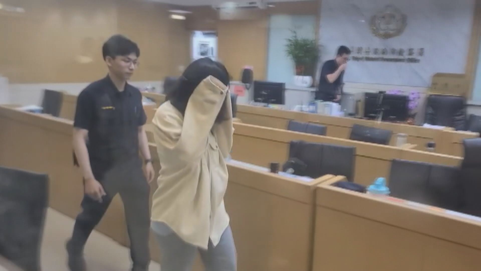 「不動產借貸媒合平台im.B」涉嫌以假債權真吸金方式，詐騙25億元。圖／台視新聞