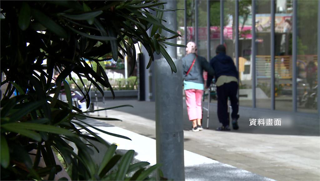 針對申請外籍看護，身心障礙者可望優先放寬。圖／台視新聞（資料畫面）