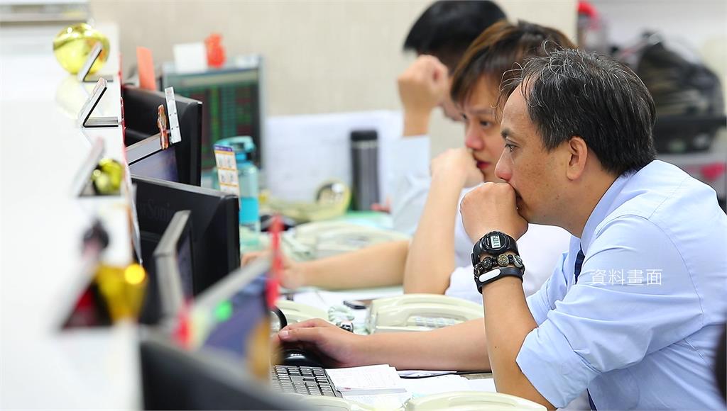 春節放不夠？收假現7症狀 恐患「休假症候群」。圖／台視新聞