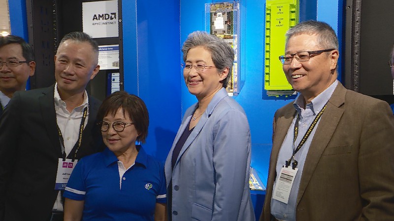 林憲銘隨後受訪時表態看好AI產業發展，將較PC產業大10倍、甚至20倍，緯創集團現已位居領頭羊地位，也將努力保持領先。圖／非凡新聞網資料照