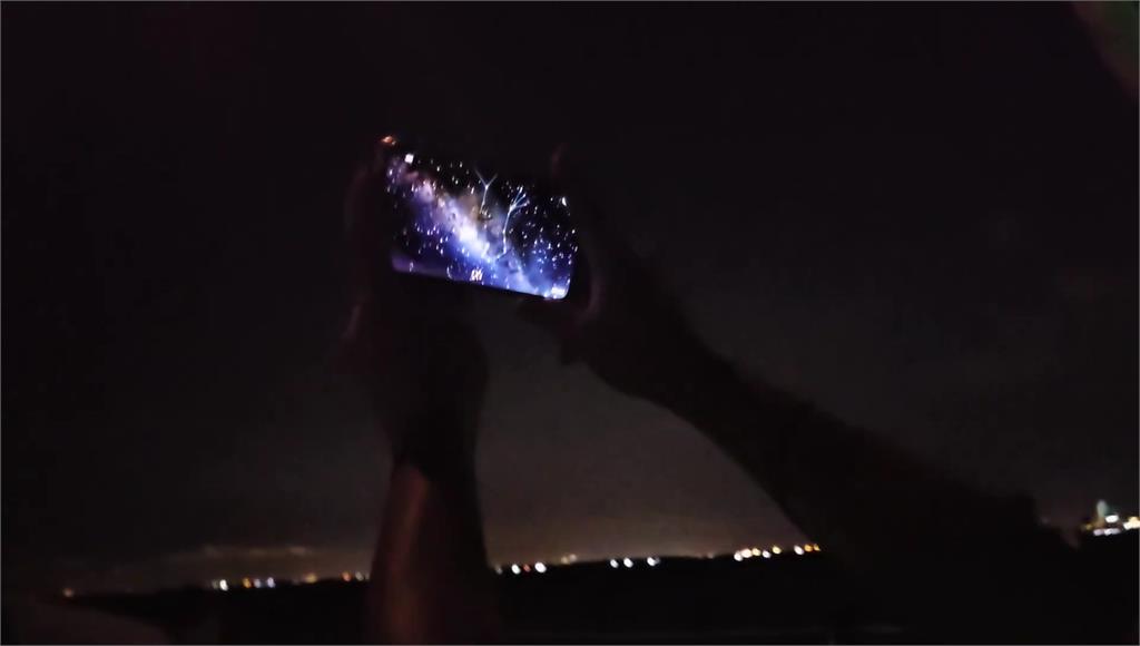 宜蘭縣府舉辦海上星空導覽活動，邀請遊客乘上賞鯨船出航賞星。圖／台視新聞