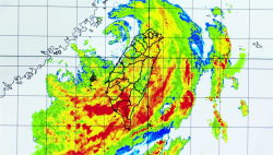 凱米颱風結構重整！專家曝「這地區」有望連放3天颱風假
