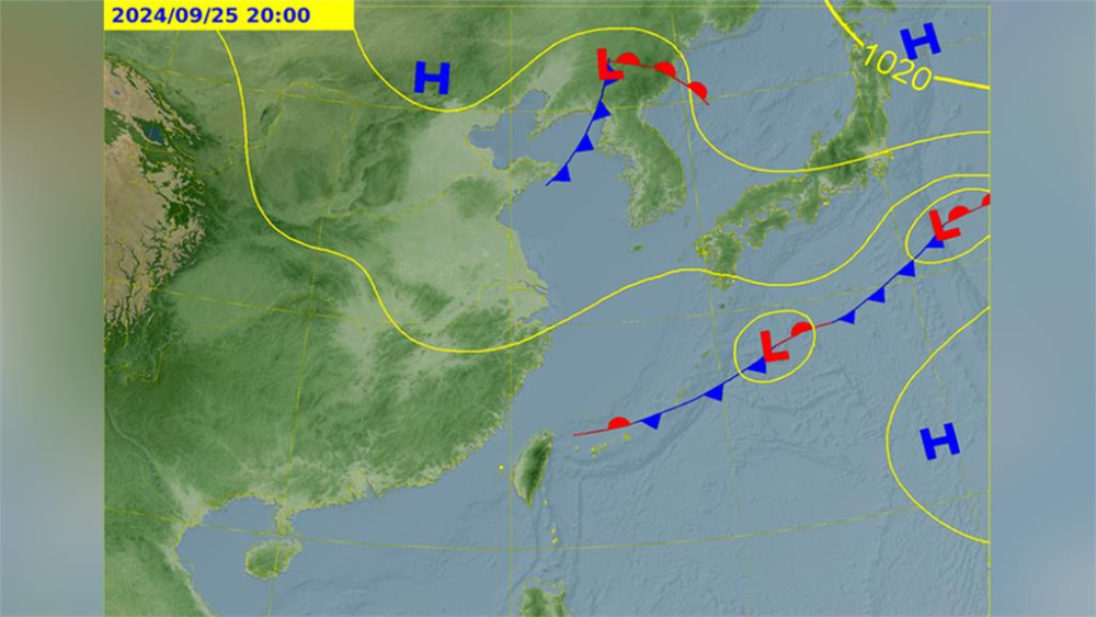 熱帶性低氣壓「TD20」今（25）天早上8點生成，位置在日本南方海面。圖／台視新聞