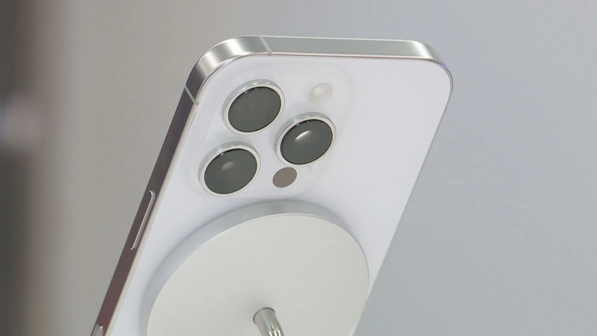 蘋果iPhone系列手機傳將進行大改革/非凡新聞資料照