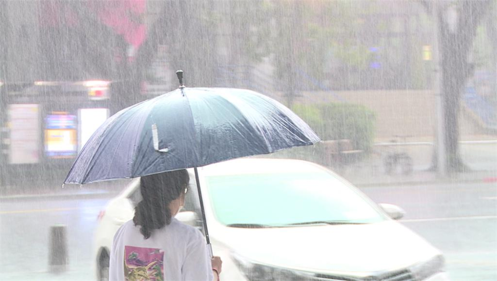 午後大臺北、宜蘭、花蓮、南投、嘉義以南地區要慎防雷陣雨。圖／台視新聞（資料畫面）