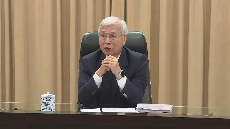 中央銀行提出最新的今年台灣經濟成長率預估，雖維持3月時預估的3.05％，但是也出現「上半年比預期高很多、下半年比預期低很多」的新變化。圖／非凡新聞網資料照