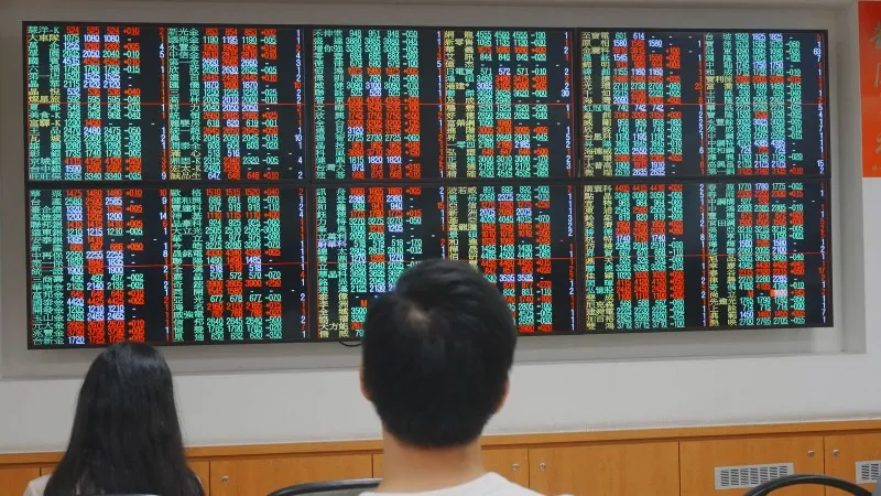 權值股陷入觀望，台股開高走低，壓回平盤震盪/非凡新聞資料照