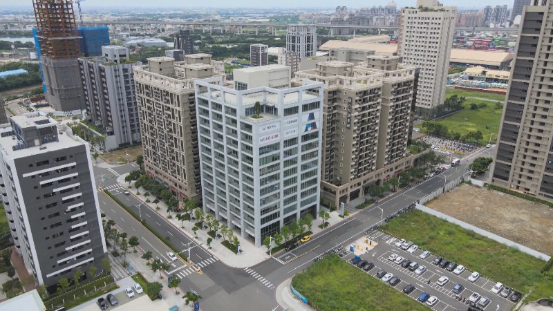 房市淡季還遇風災 4大房仲交易量年月雙減。非凡新聞資料畫面。