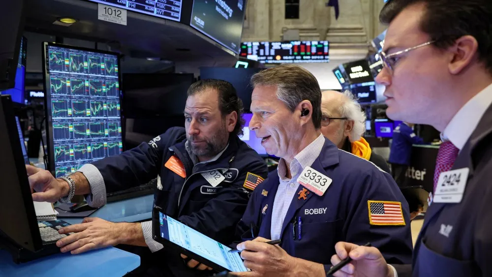 美7月CPI降至2.7%，提振降息預期，那指、標普創新高（圖／路透社）