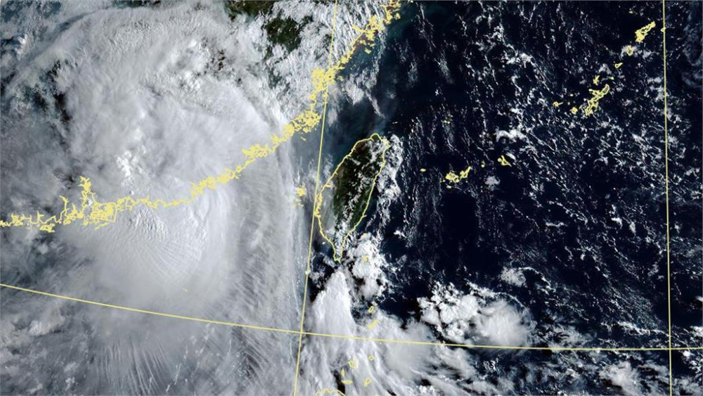 楊柳遠離台灣，海陸警全數解除。圖／翻攝自氣象署網頁