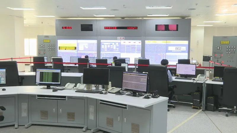台灣發展新式核能出現新進度。據悉，清大原子科學院「小型模組化反應器」（SMR）研發小組攜手台灣核能級產業發展協會，8月底赴美參訪，並向美國西屋公司探詢，引進5MW研究用微型模組化核反應器（MMR）可能性。圖／非凡新聞網資料照