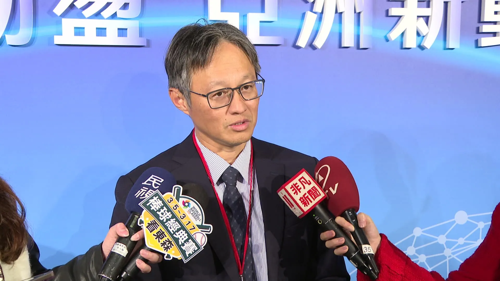 群聯執行長潘建成昨（21）日表示，目前市況就是「每天被客戶追」。（圖／非凡新聞）