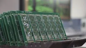 熱門股／外資齊喊買！景碩漲停、欣興衝天價 南電二度處置照樣飆