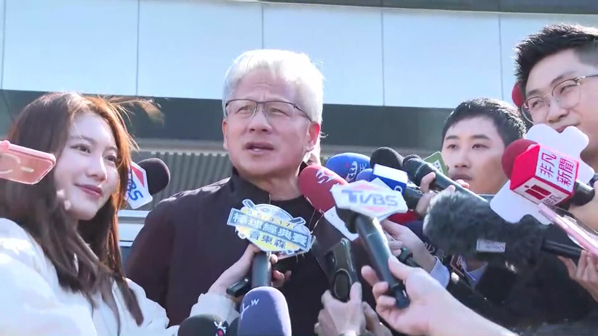 黃仁勳這次待4天 明吃輝達尾牙周六辦兆元宴